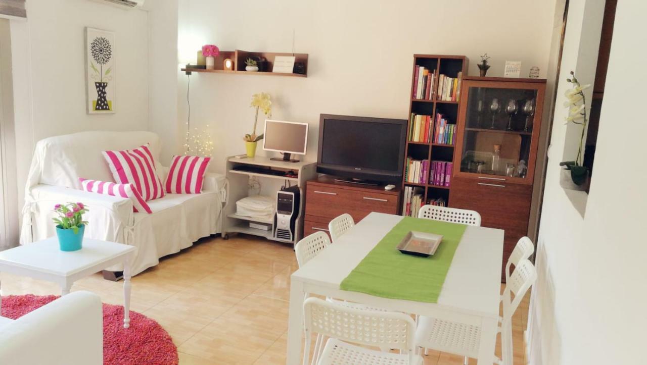 Central Apartment In Valencia With Wifi + Parking. Экстерьер фото