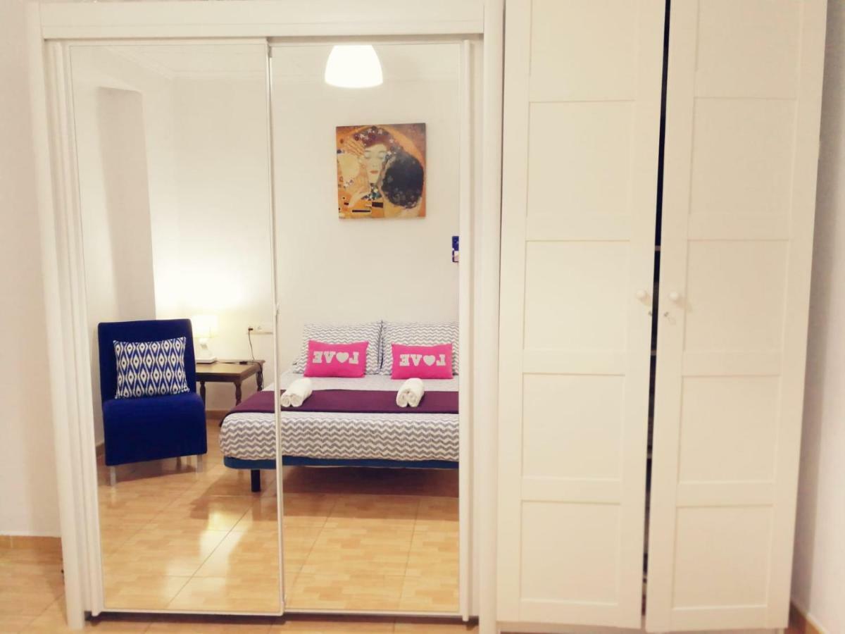 Central Apartment In Valencia With Wifi + Parking. Экстерьер фото