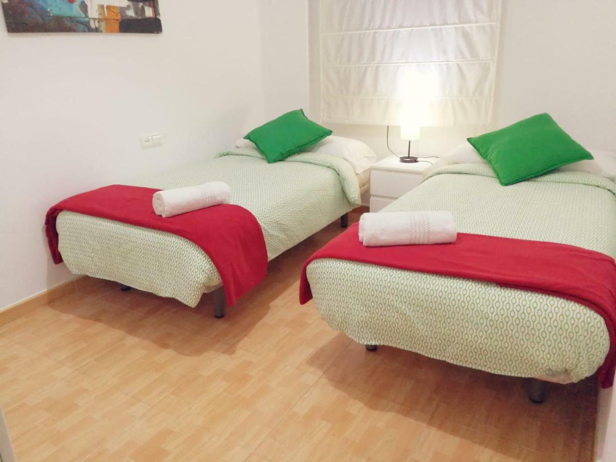 Central Apartment In Valencia With Wifi + Parking. Экстерьер фото